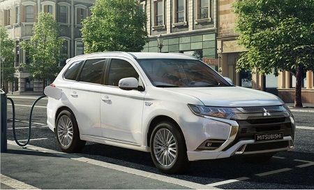 Outlander PHEV : 250 000 unités vendues dans le monde Outlander PHEV : 250 000 unités vendues dans le monde