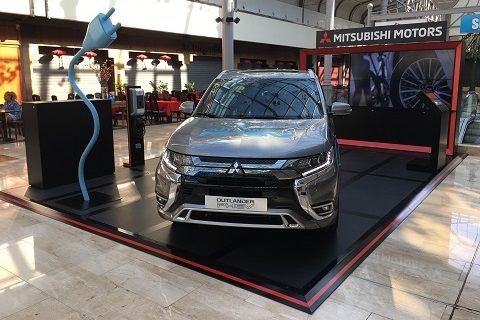 Ouverture de deux « Pop-Up Stores » : Mitsubishi Motors va à la rencontre de ses clients d’Ile de France Ouverture de deux « Pop-Up Stores » : Mitsubishi Motors va à la rencontre de ses clients d’Ile de France