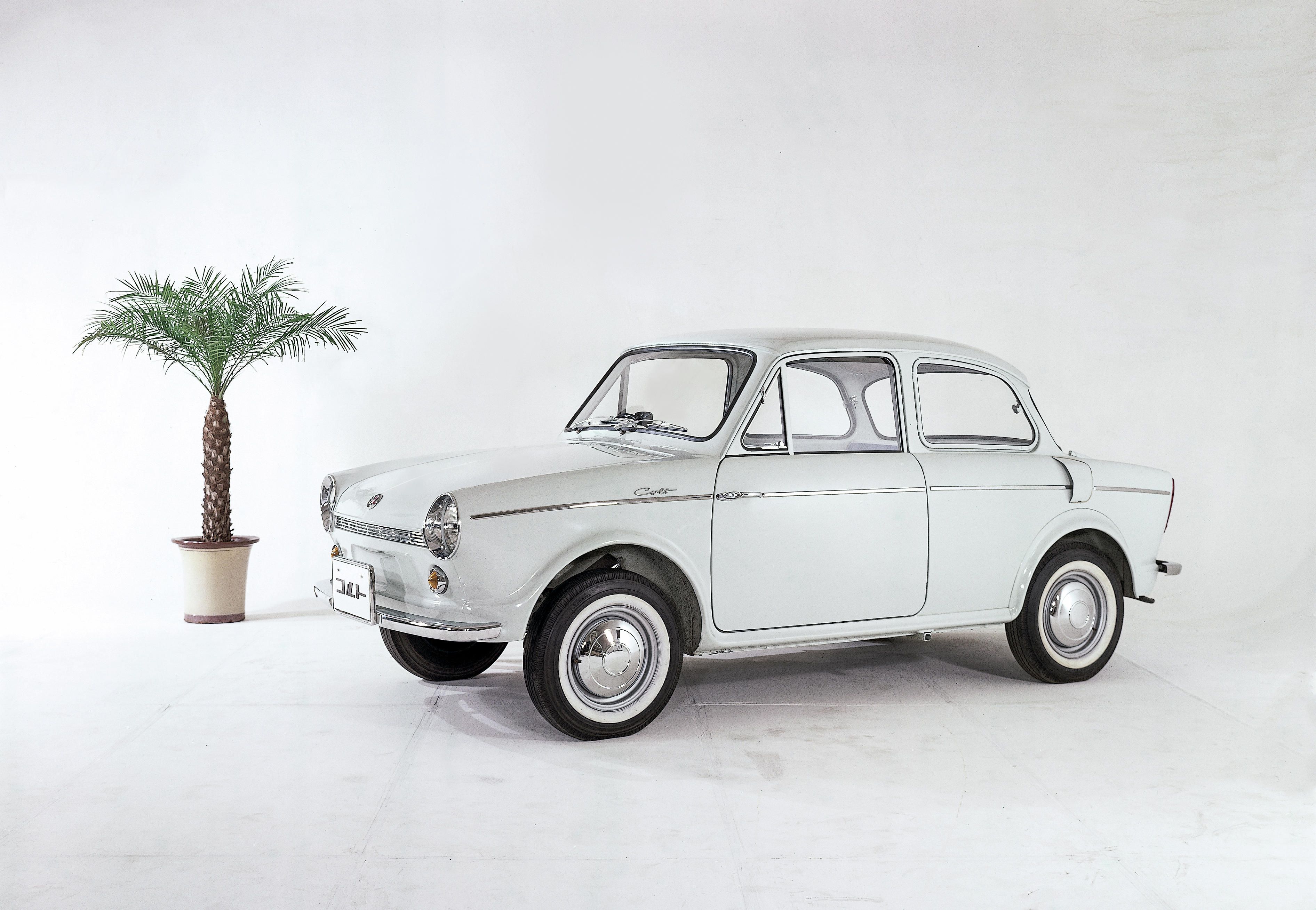 véhicule colt 600 Mitsubishi de 1965